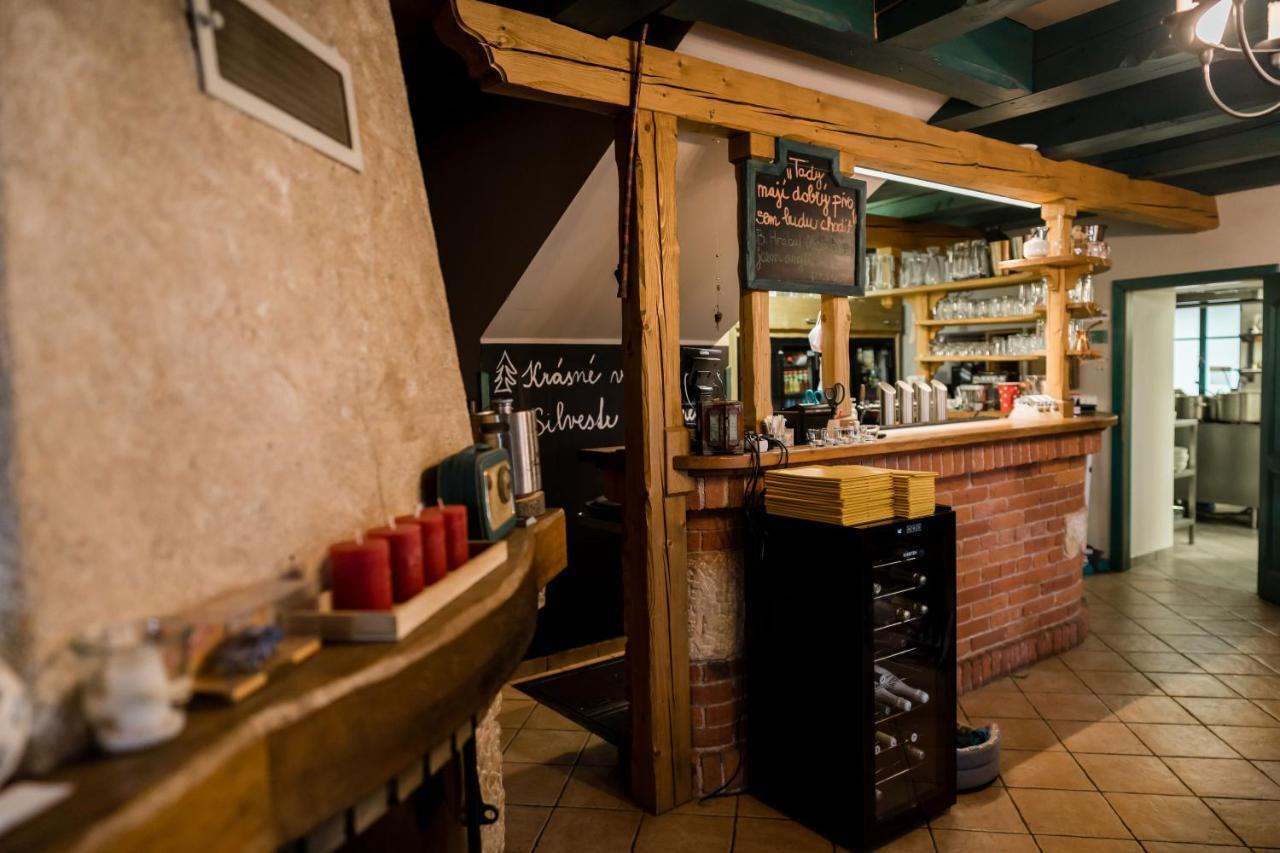 Na Kopecku Ad 1795 - Penzion S Restauraci A Wellness V Podkrkonosi Dvůr Králové nad Labem 外观 照片